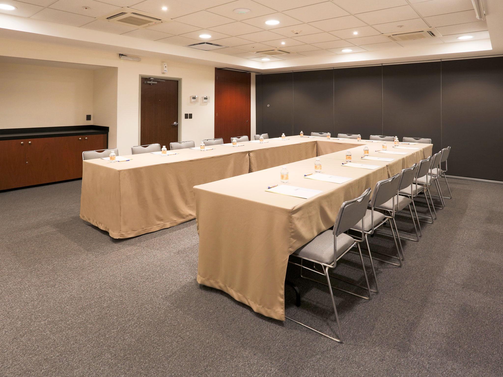 City Express By Marriott Oaxaca Exterior photo